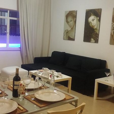 Ferienwohnung Ledras Town Center Nikosia Zimmer foto